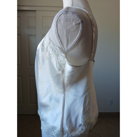 Vintage Victoria's Secret Beige Lace Trim Satin Cami Tank Top Y2K 90's Medium - Picture 5 of 14